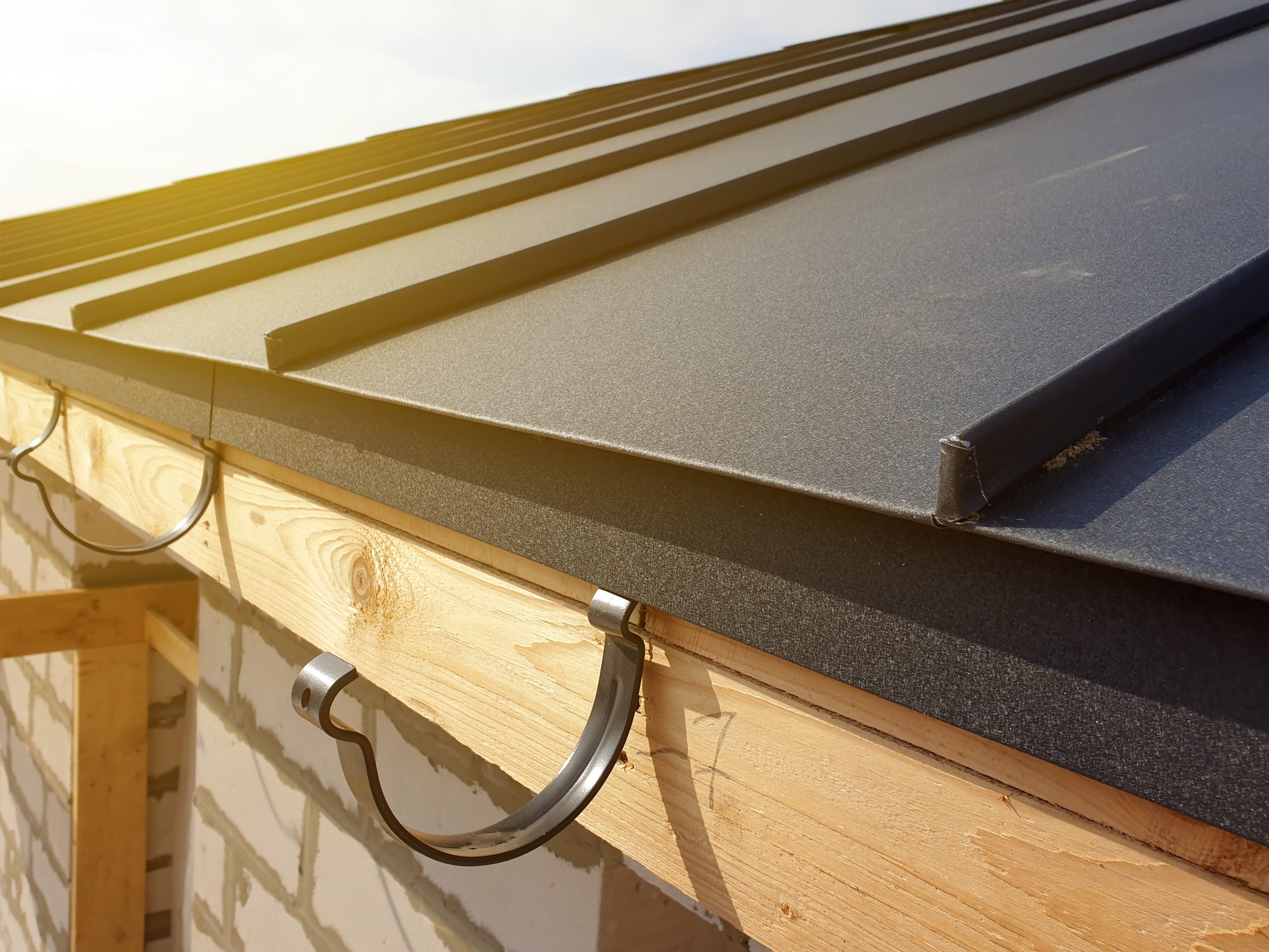 Close,Up,View,Of,Folded,Roof,Of,House,Under,Construction